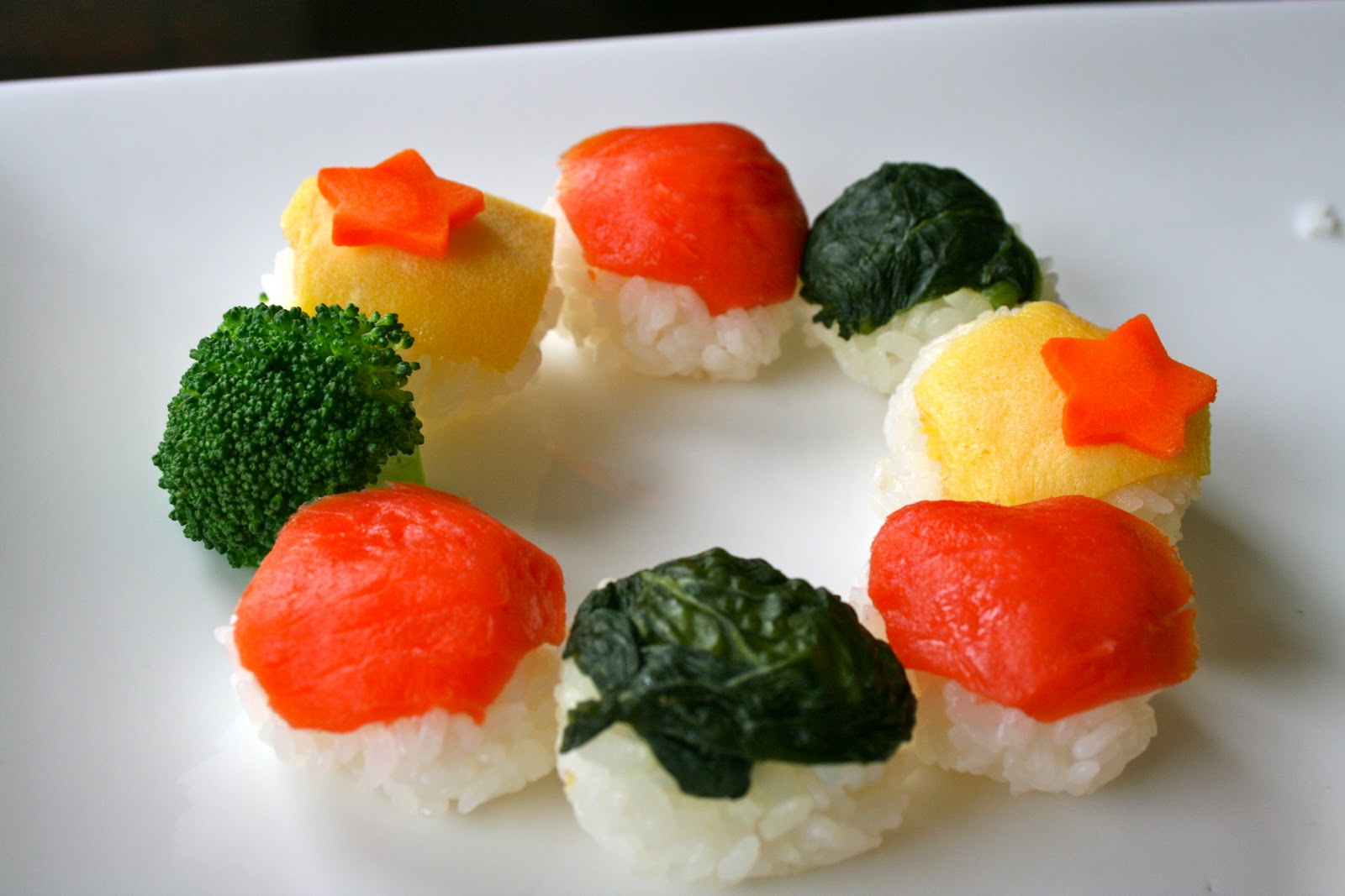 yukoscooking sushi appetizer for Christmas