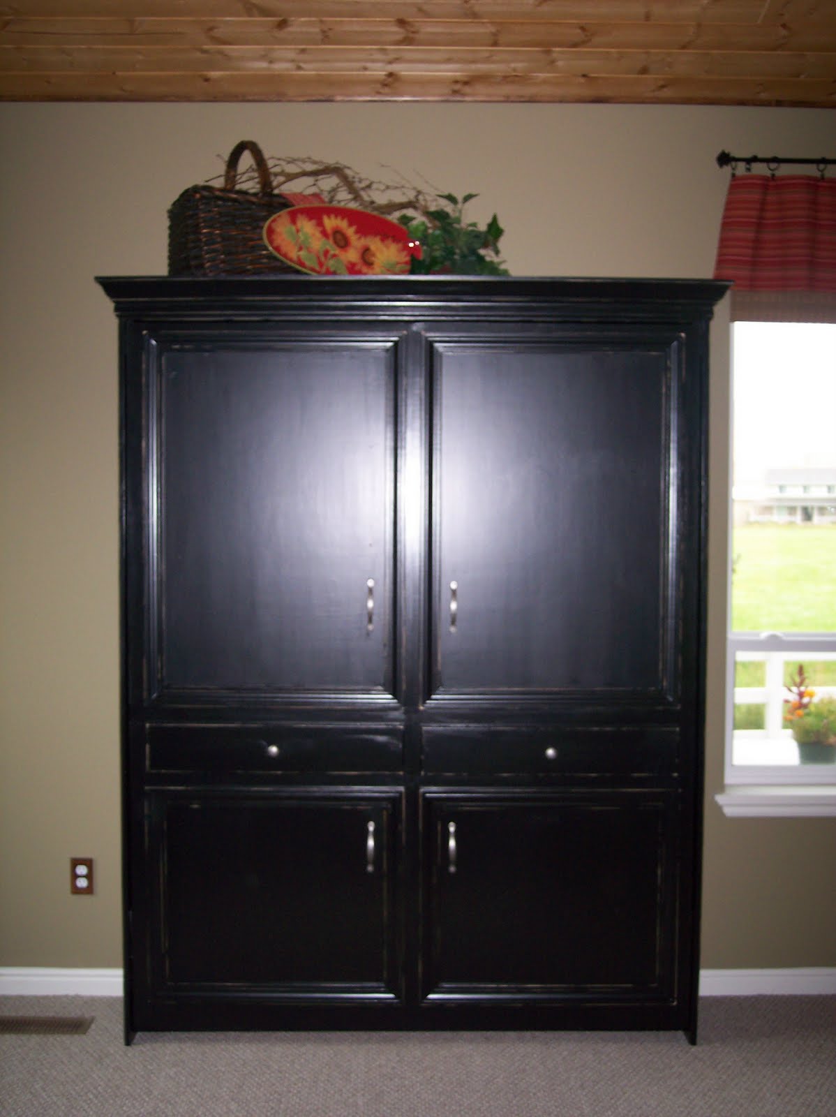 Faux Armoire...so French, so fake. DIY Show Off ™ DIY Decorating