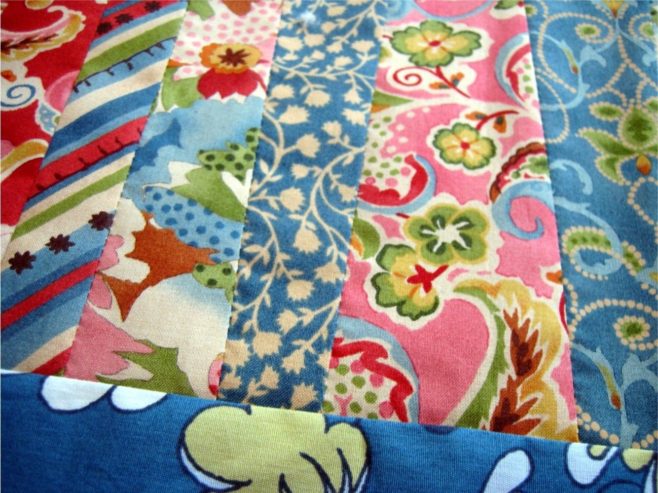 Strip Tease quilt top Quick 'n Easy Quilting In The Rain