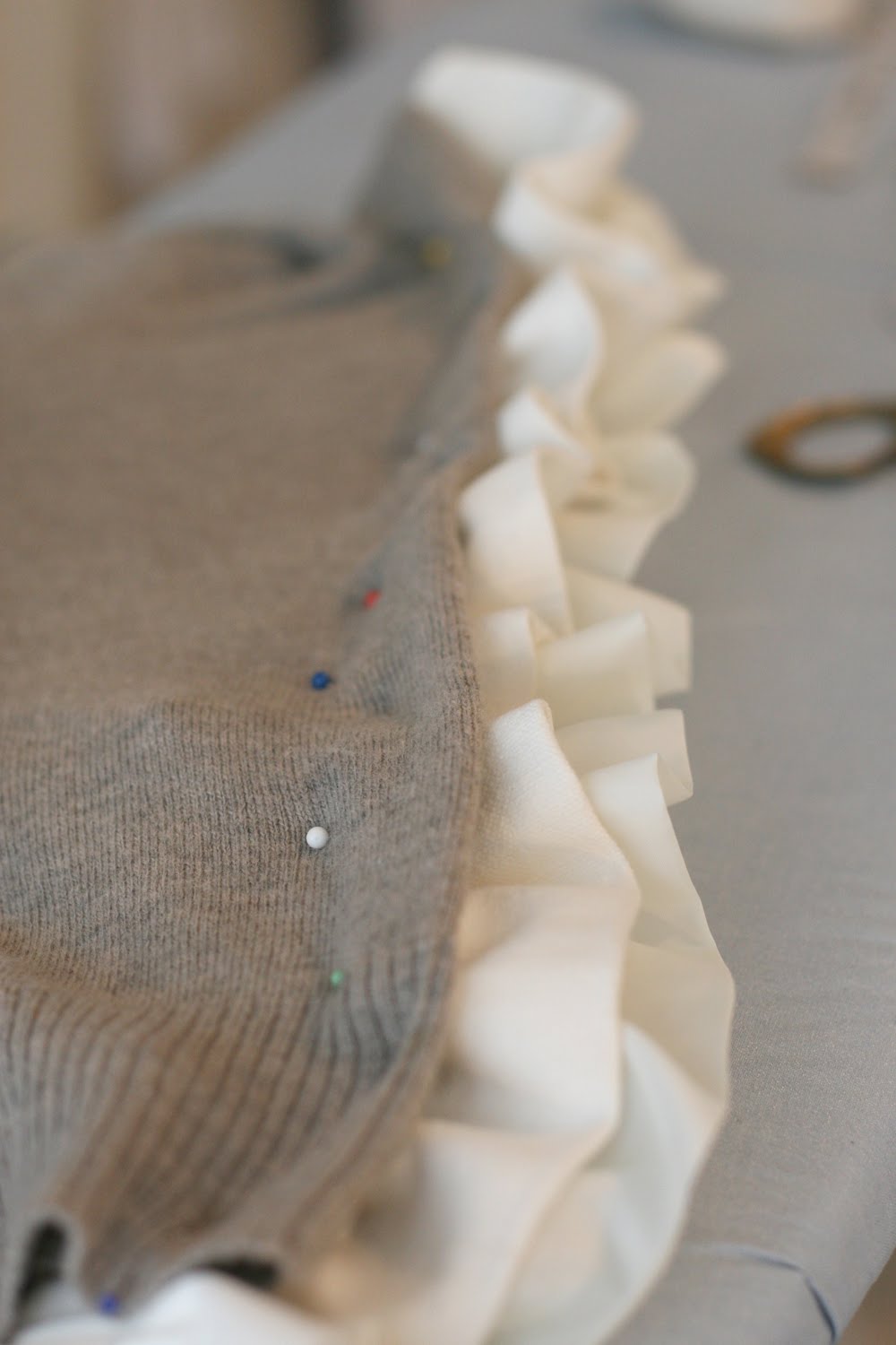 [rufflesweater8.jpg]