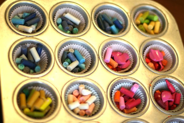 [crayons2.jpg]