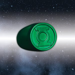 Asi avanzan las superpodrccuiones filmicas :P Bd+green+lantern+ring