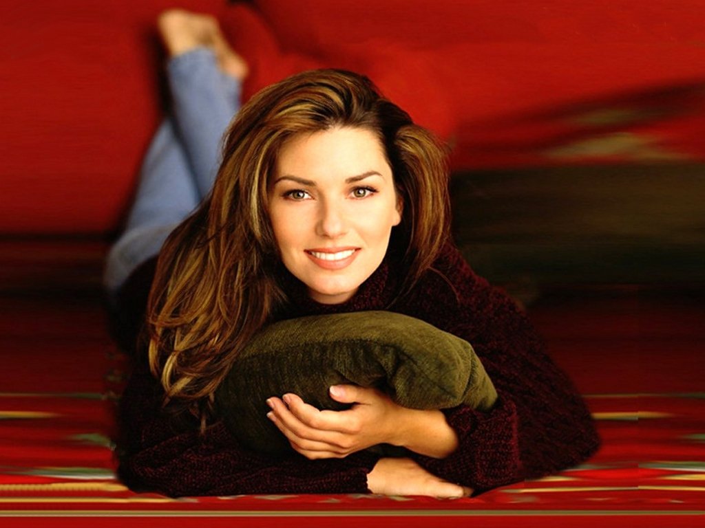 zunaxx.blogspot.com is a source of hot things: Shania Twain latest