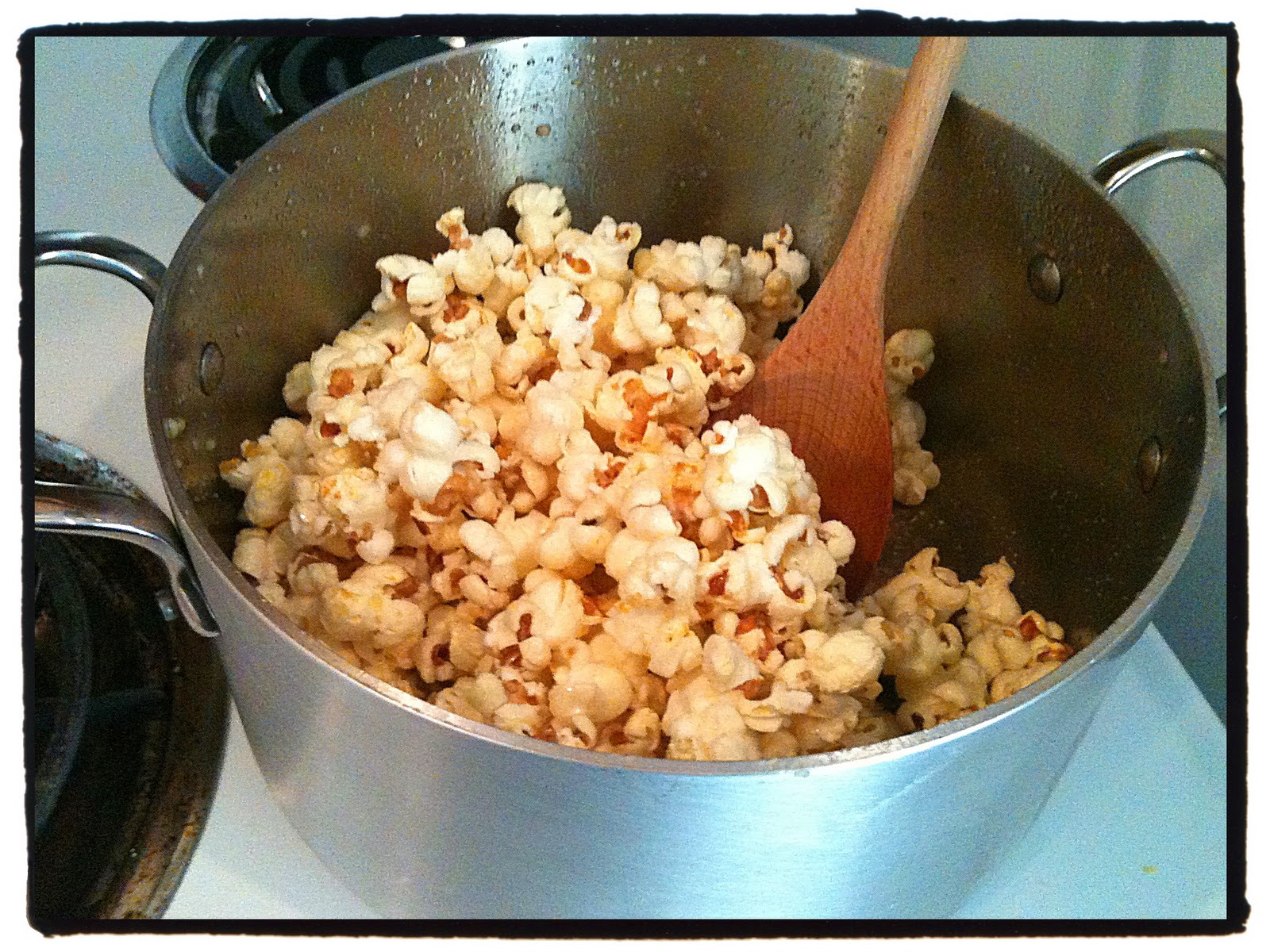 Delight's Bites Addicting Kettle Corn