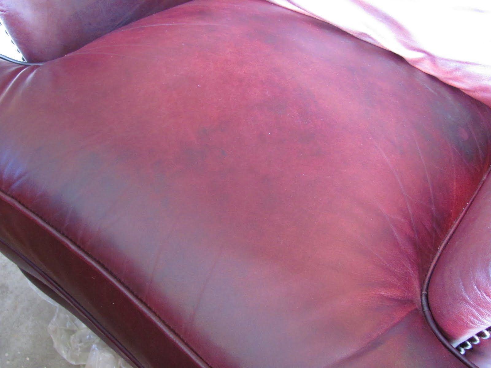 Header Redye of a Free Leather Chair