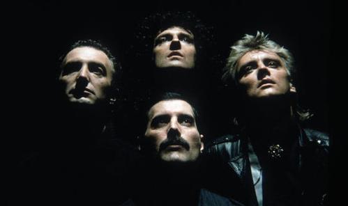 Queen - Simplesmente uma das melhores bandas do mundo !