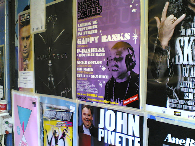 Affisher över heile stan