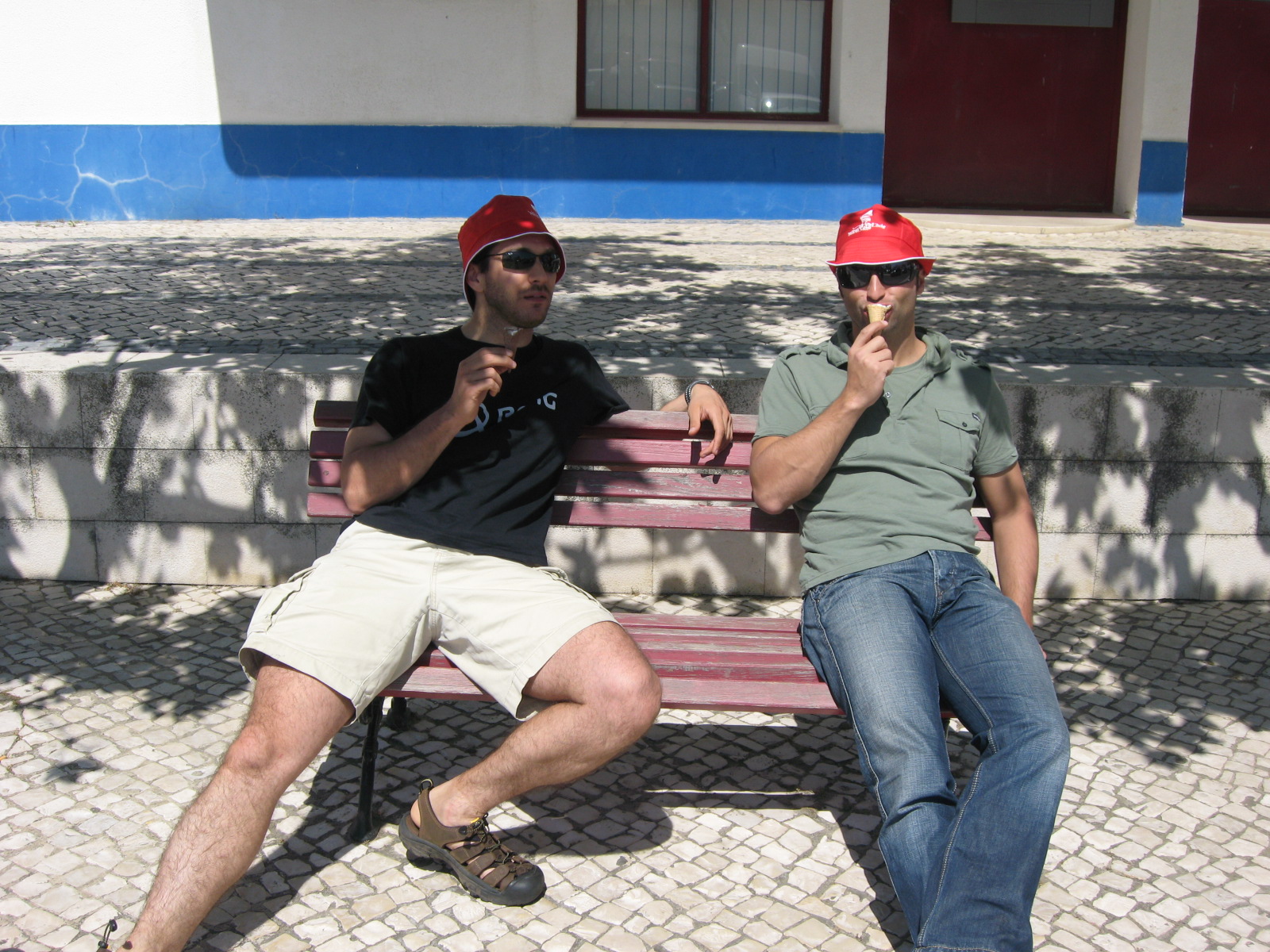 [IMG_2255.JPG]