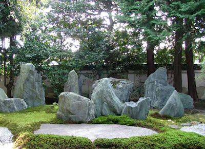 Japanese Inspiration for Small Backyard Garden