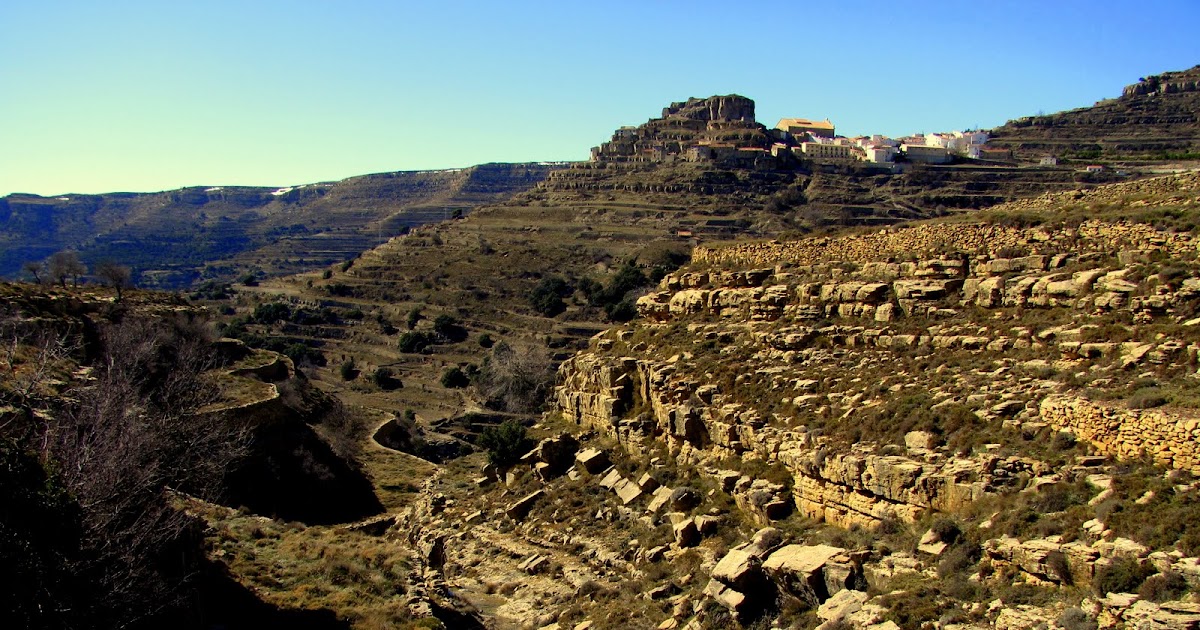 UN SOÑADOR POR LAS CUMBRES Ares del Maestre. El barranco de los