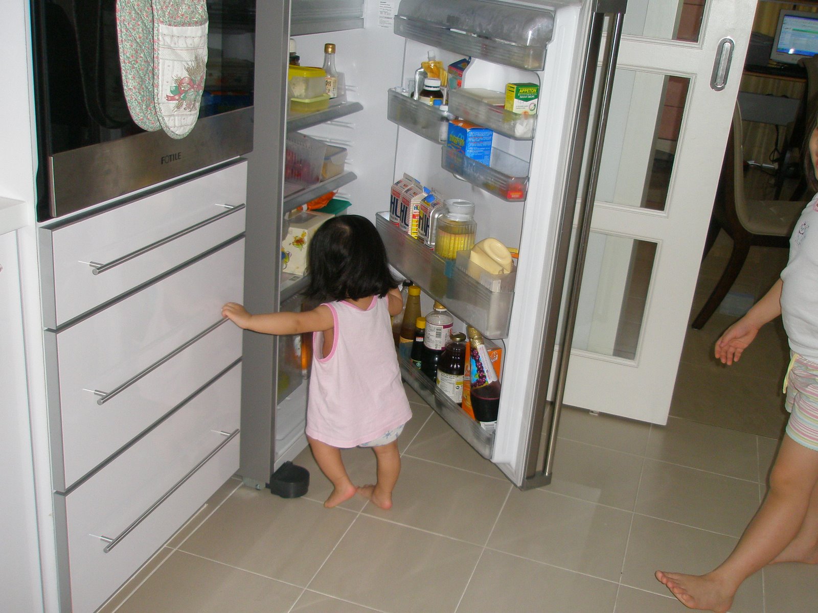 [BBC+roams,+PL's+gifts+035.jpg]