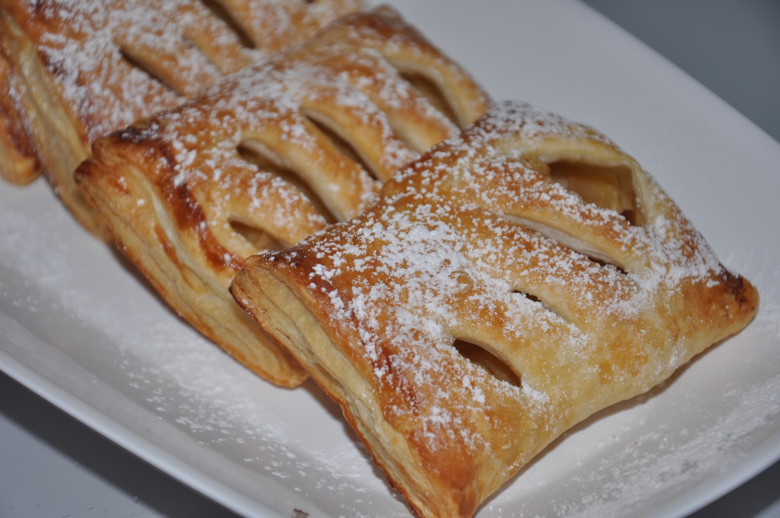 Choco biscuit: Mini strudel alla crema con le mele