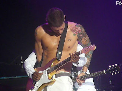 John Mayer Muscles