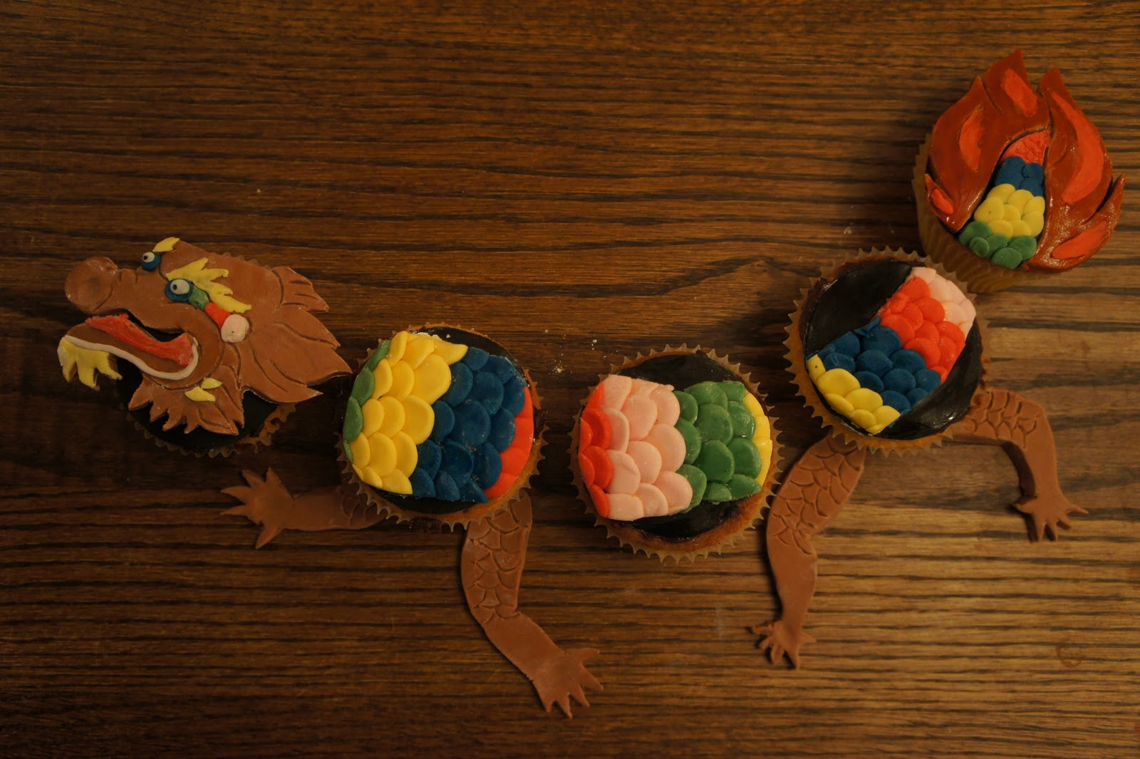 Trudi's Cakes: Dragon Cake