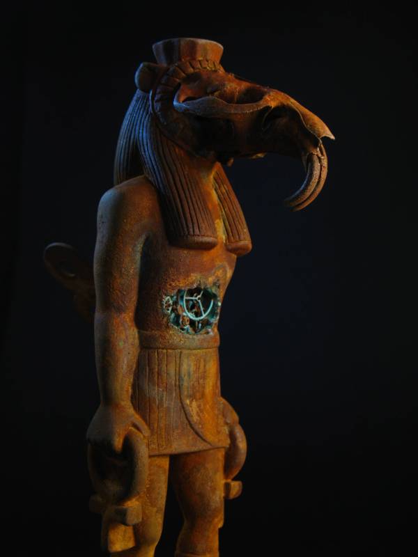 [LostClockworkStatue.jpg]