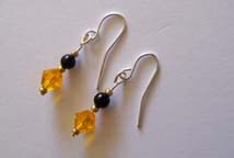 SS Gold & Onyx Earrings $20.00