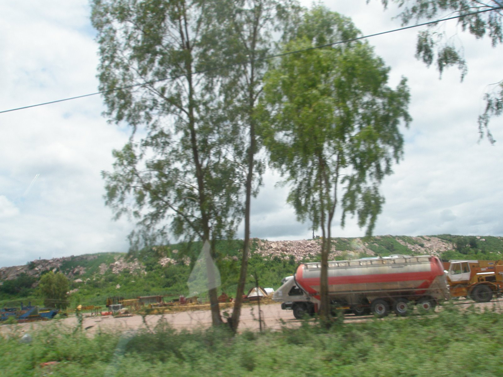 [PC060465.JPG]