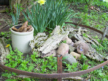 What To Do With Old Wagon Wheel Rims...Make a Mini Garden