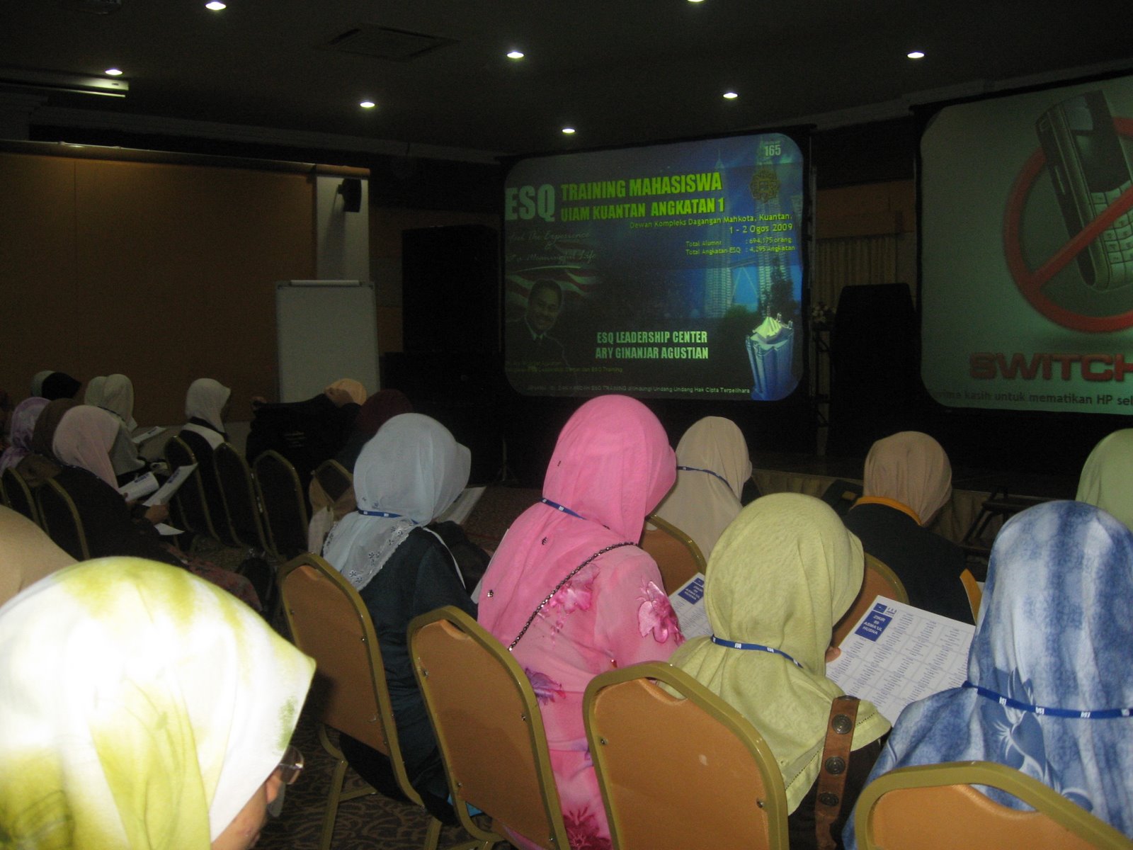 [IMG_1858.JPG]