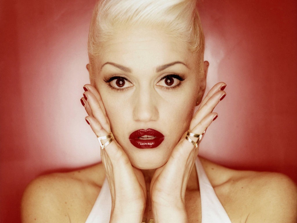 http://2.bp.blogspot.com/_ld0VxLgB8hI/TRbe6JJlLuI/AAAAAAAAAf4/6Y7OggZSi_Y/s1600/Gwen-stefani.jpg