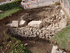 Ένα από τα ιστορικά δίστομα πηγάδια