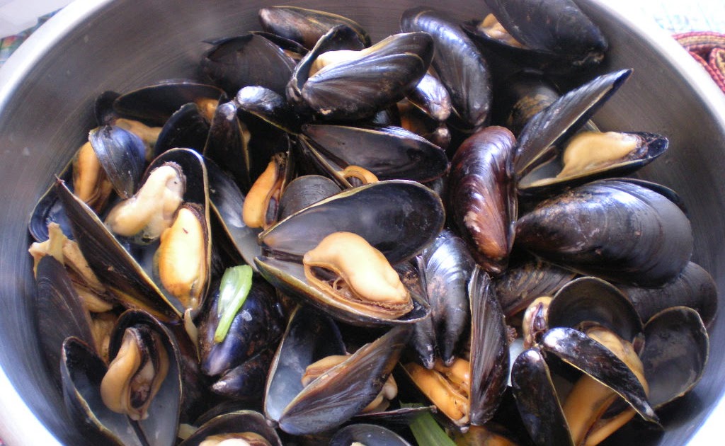 Random Cuisine Mussels in Oyster Sauce