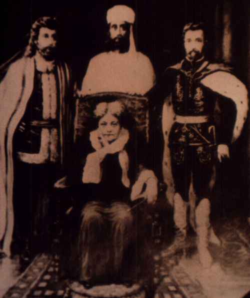 [Blavatsky+con+3+Maestros+Ascendidos.jpg]