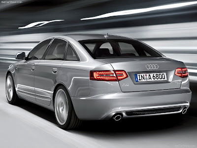 Two new equipment packages can now be ordered for the Audi A8: the Audi