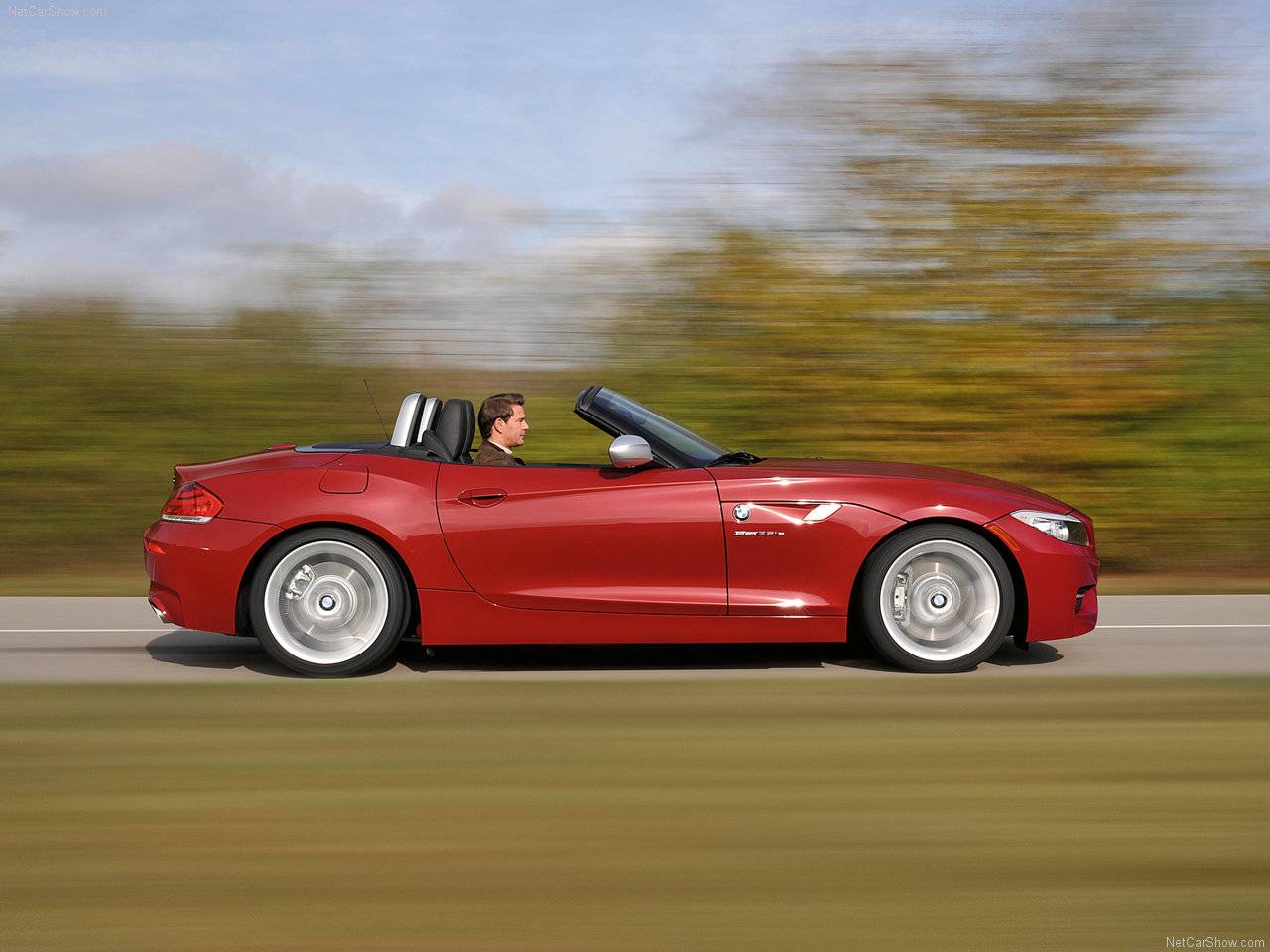 [BMW-Z4_2011_1280x960_wallpaper_07.jpg]