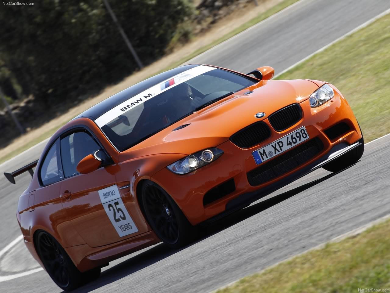 http://2.bp.blogspot.com/_lsyt_wQ2awY/THNtKIZQv6I/AAAAAAACEaU/PRVNqRUEqvE/s1600/BMW-M3_GTS_2011_1280x960_wallpaper_09.jpg