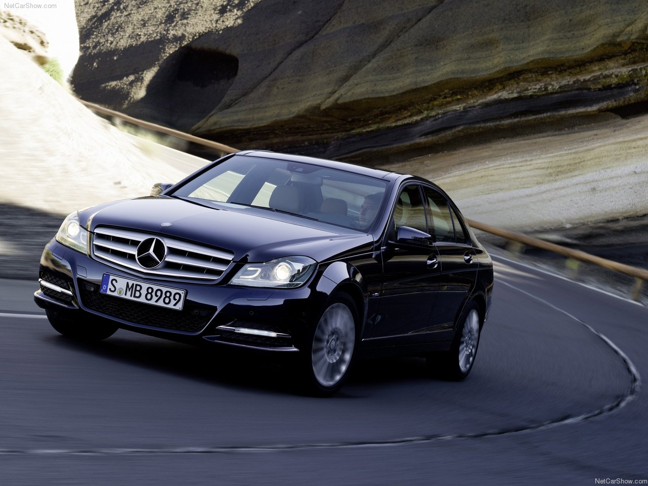 http://2.bp.blogspot.com/_lsyt_wQ2awY/TRL2cUbMW8I/AAAAAAACIXw/2KusFyo_sDY/s1600/Mercedes-Benz-C-Class_2012_1280x960_wallpaper_01.jpg