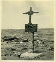 O PADRÃO EM TERRA DE SANTA MARIA, ANGOLA, COLOCADO POR DIOGO CÃO.