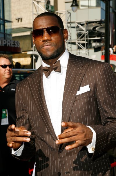 bowtie_lebron.jpg