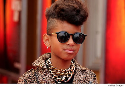 Site Blogspot  Willow Smith Hairstyles on Willow Smith   Eu Acho A Rihanna Incr  Vel  Adoraria Ser Sua Vers  O