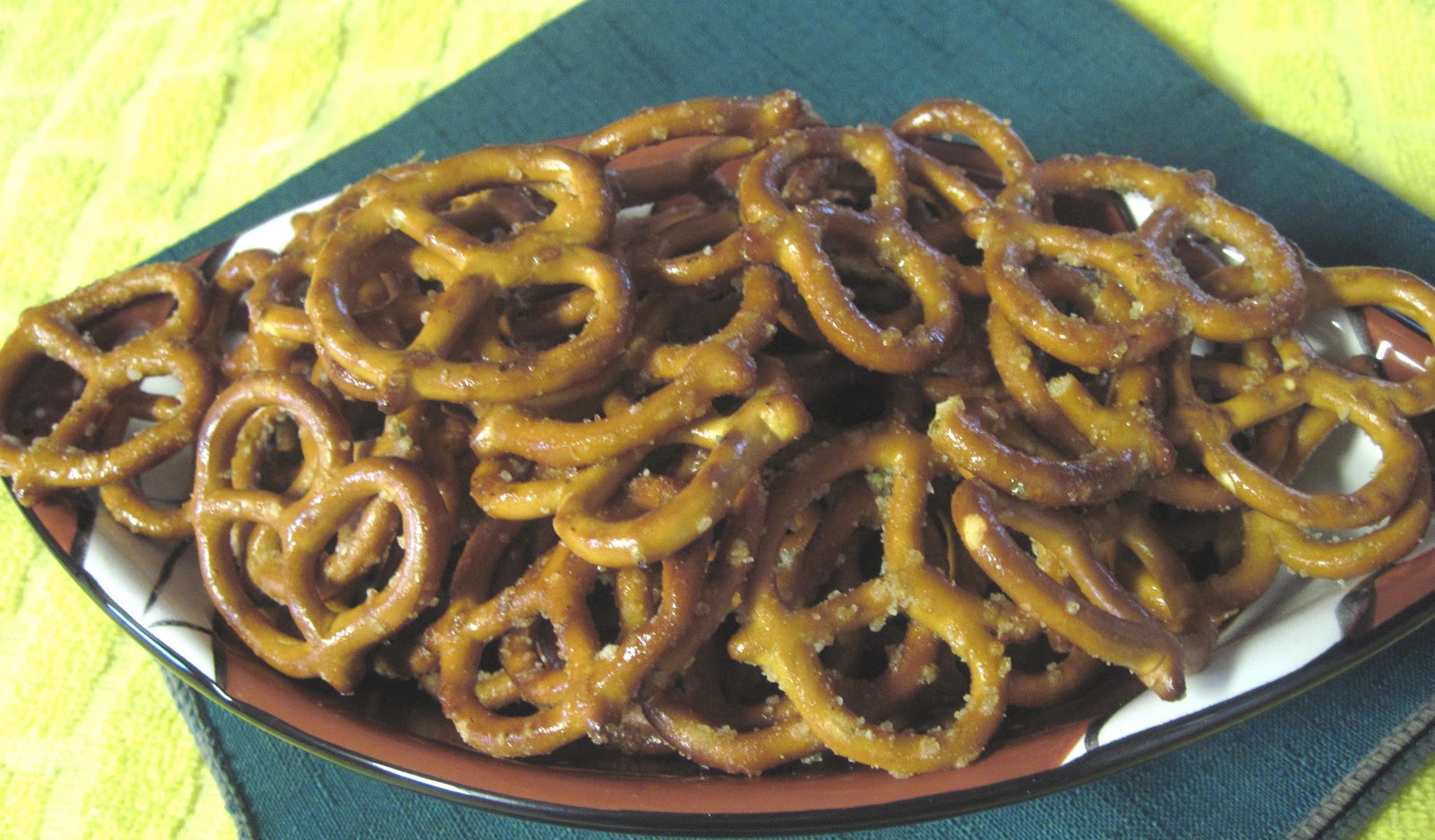 bowl of pretzels