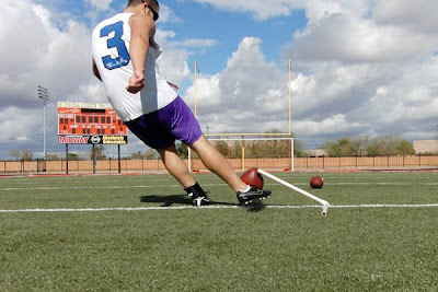 Kenny and the Little Kickers by Claudio Marzollo Scholastic