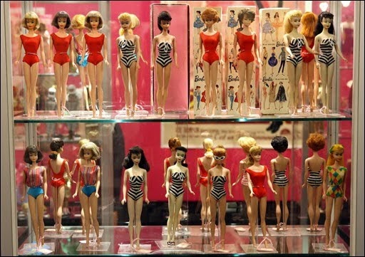 www.danielagnew.com: Christie's Barbie Auction 2006