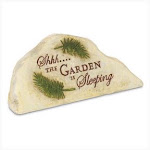 Sleeping Garden Stone & Key Hider