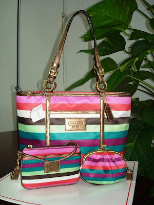 coach stripe wristlet