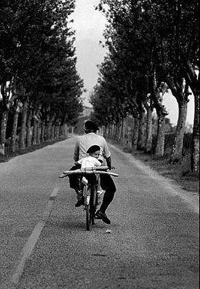 [Erwitt+Elliott+11.jpg]