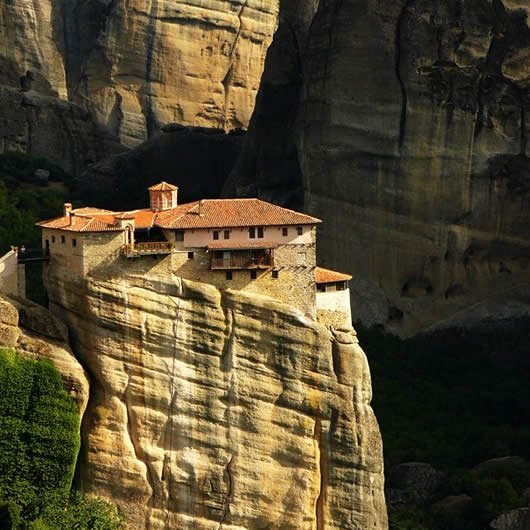[edificando+en+la+Roca.jpg]