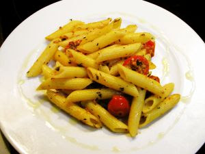 Spring Pasta With Asparagus and Tomatoes