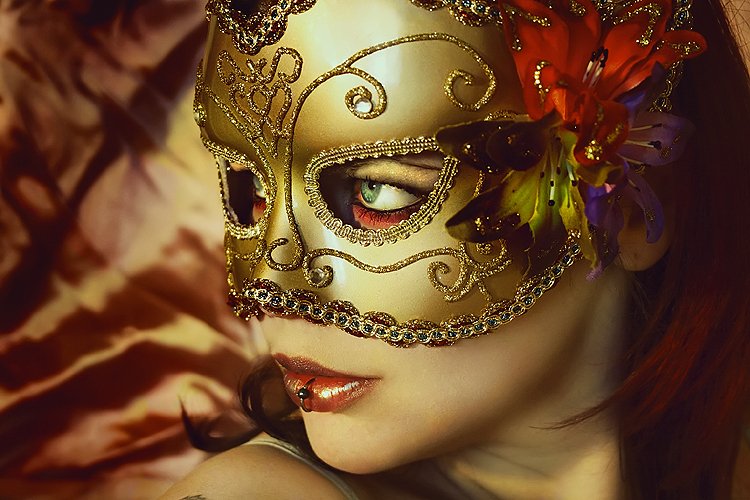 THE SCARLET PIMPERNEL"A Lady of Mystery"