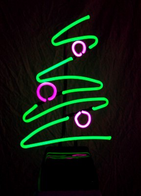 [Christmas+Tree+Neon.jpg]