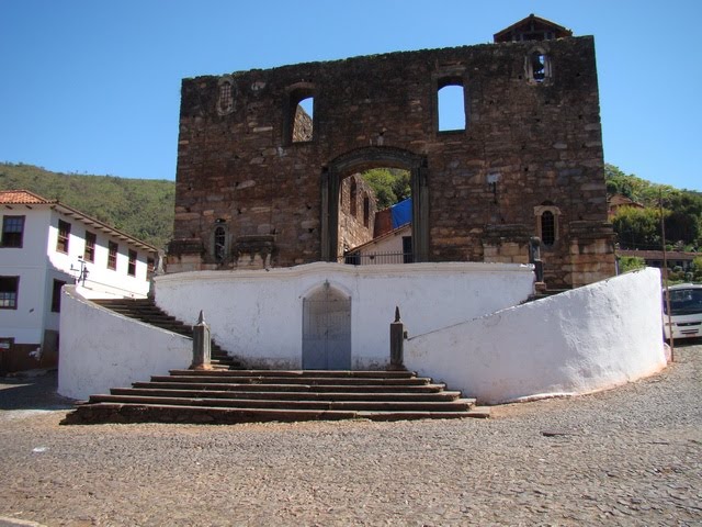 A construção da Igreja do Rosário de Sabará