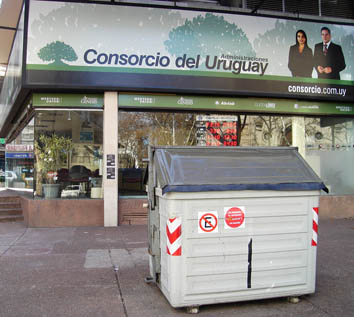 [ABREU06.jpg]