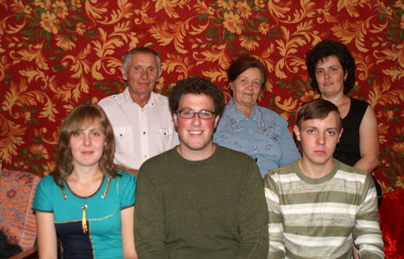 [Family+Portrait.jpg]
