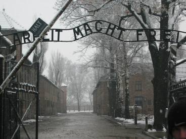 [ausshwitz.JPG]