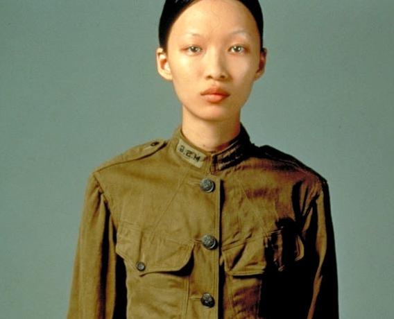 [Ling+Tan+-+Pirelli+Calendar+1997.JPG]