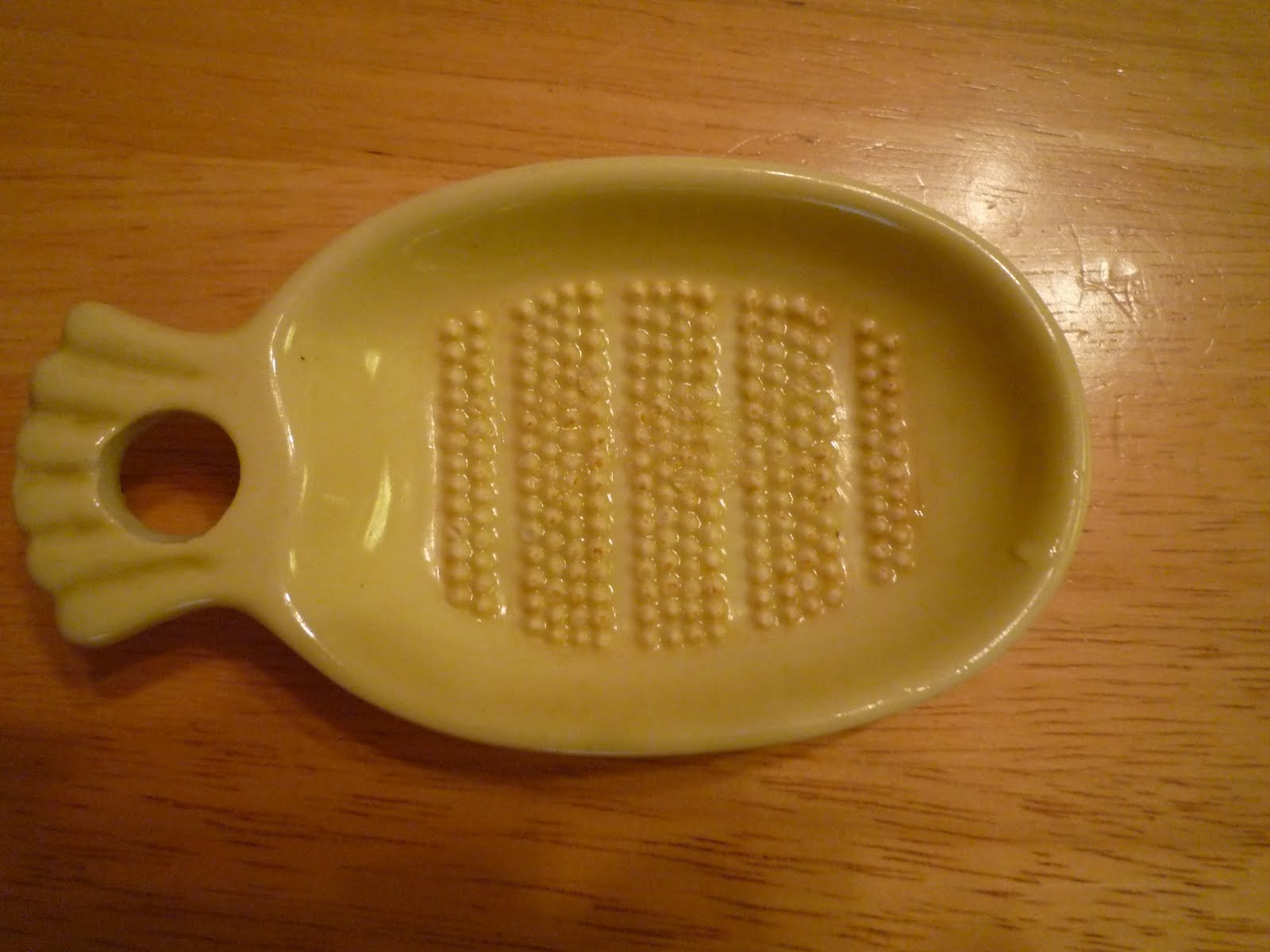 Nomes Blog Essential Cooking Tools Mini Garlic/Ginger grater